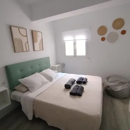 El Caprichito - Fantastico Piso Reformado A 20 Metros De La Playa Apartment