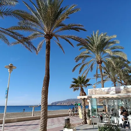 El Caprichito - Fantastico Piso Reformado A 20 Metros De La Playa