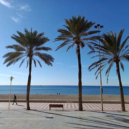 Apartment El Caprichito - Fantastico Piso Reformado A 20 Metros De La Playa